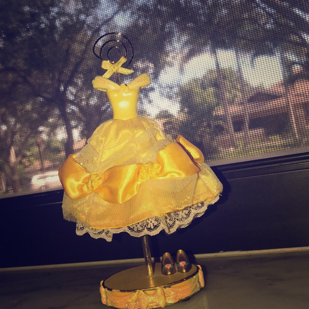 Picture Holder